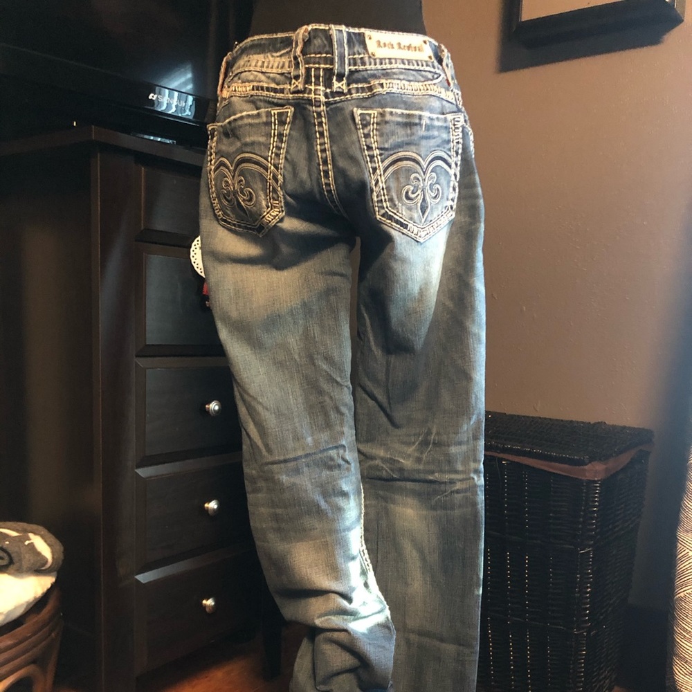 Rock revival straight leg jeans
